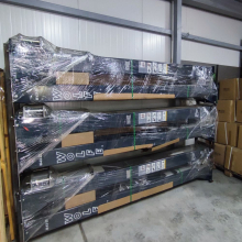 Подемник двуколонен 4.0 t електрохидравличен на склад и в сив цвят